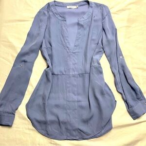 Ricki's Roll-Tab High-Low Tunic Blouse Periwinkle XS